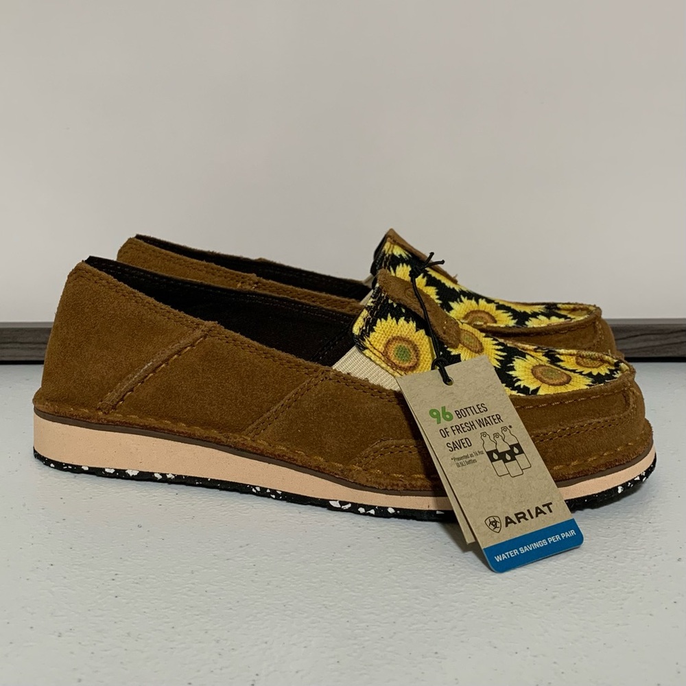 Ariat® Cruiser Peanut/Field of Sun Loafers-Size 6.5 New